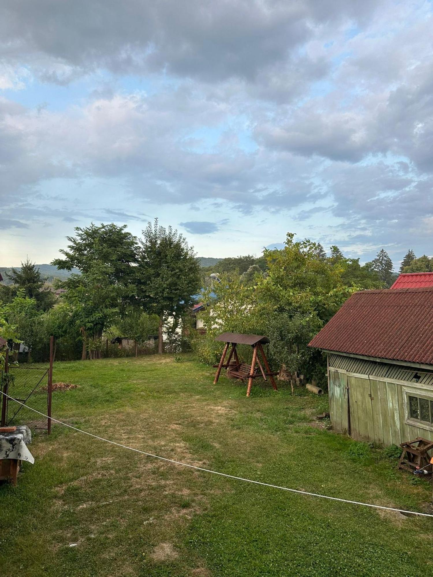 Curtea de Argeş Casa Eroilorヴィラ エクステリア 写真